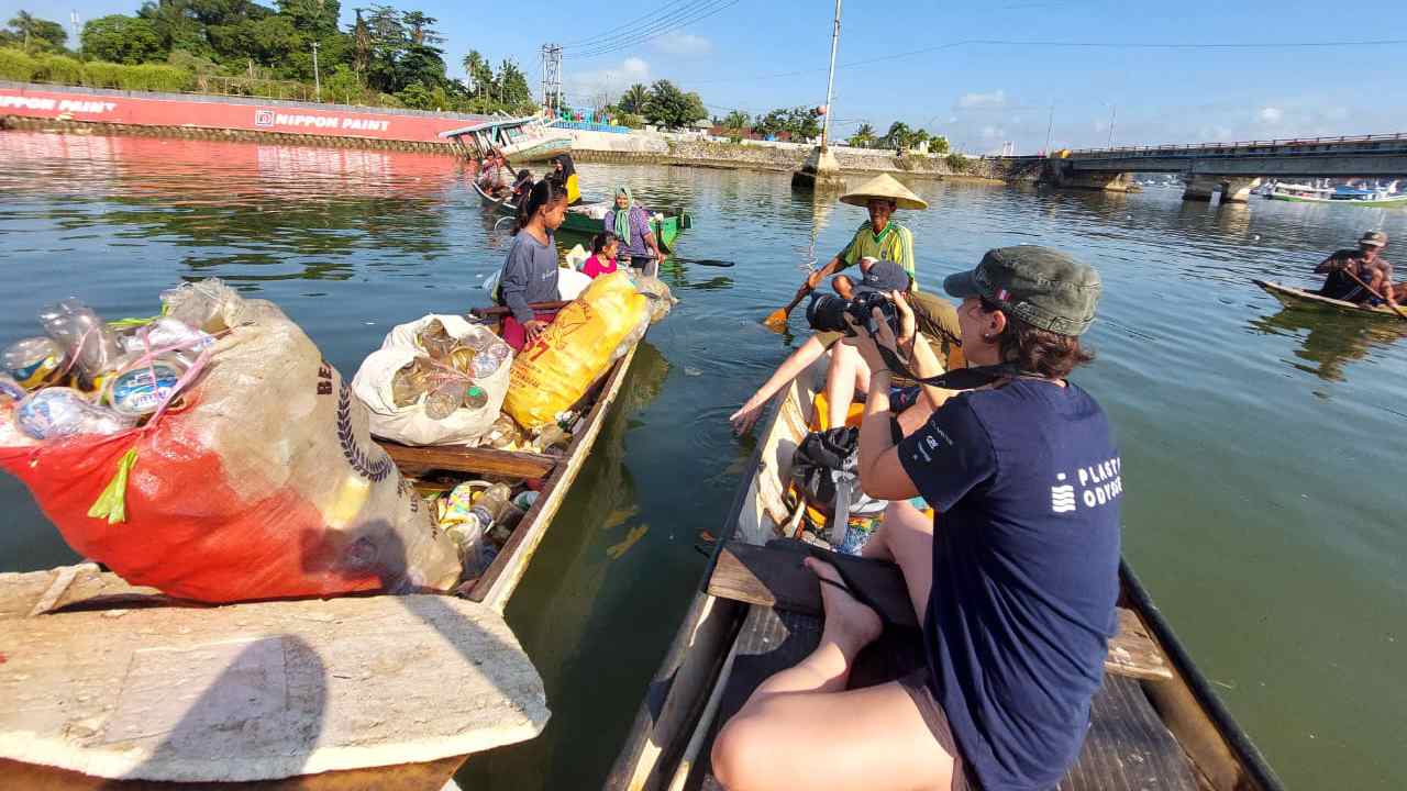 mikroplastik di laut