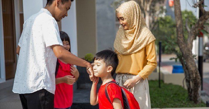 Nilai Moral Anak: Strategi Efektif Menanamkan Kejujuran dan Empati