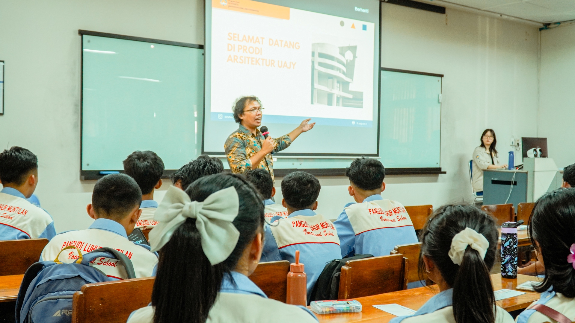 Kelas Arsitektur Digital